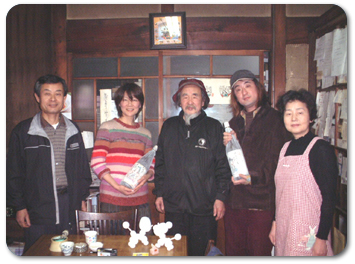 加藤みきおさん・あんずさん、安藤先生と千古乃岩酒造